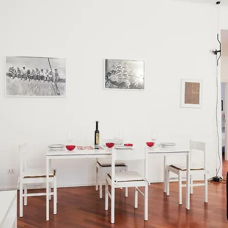 58 Via Andrea Maria Ampere Apartman Milánó