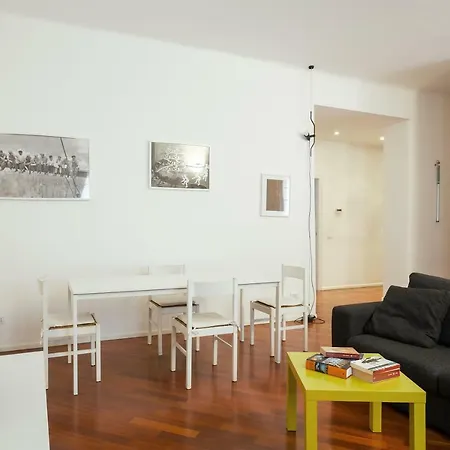 Appartement 58 Via Andrea Maria Ampere Milan